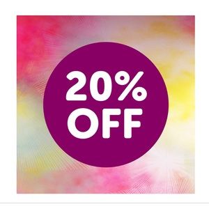 Girls: 20% off 3+ items!